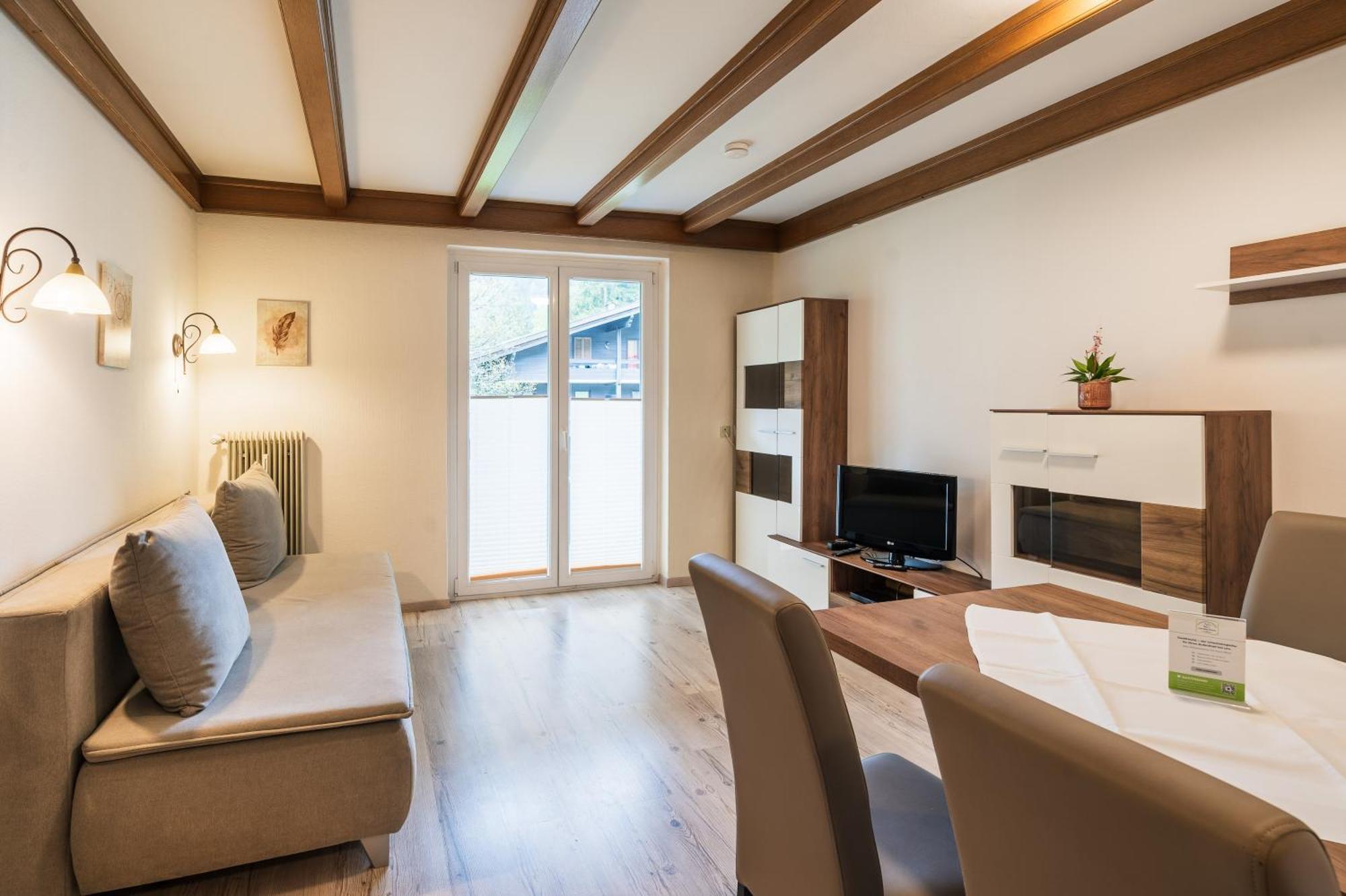 Appartementanlage Thermenblick Ski In & Ski Out Бад Клайнкирххайм Екстериор снимка