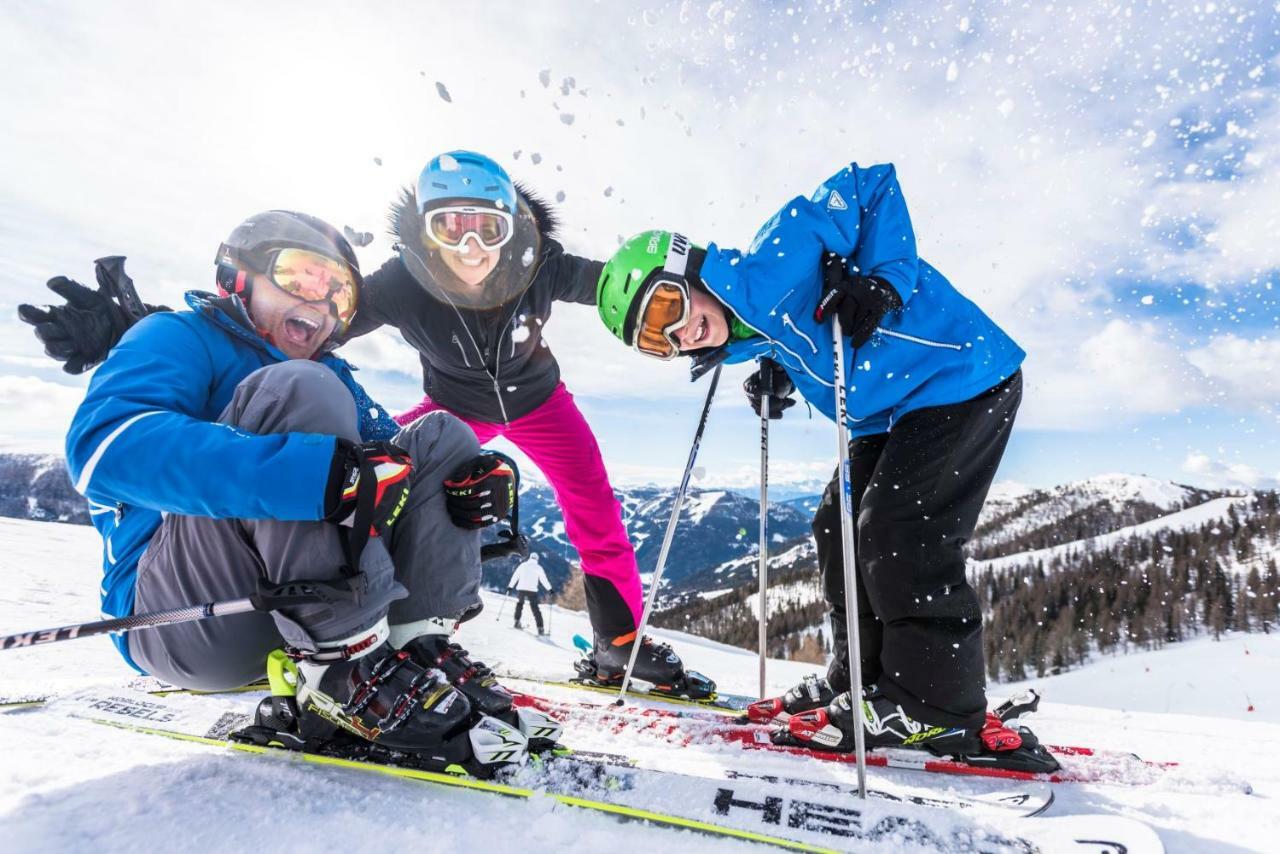 Appartementanlage Thermenblick Ski In & Ski Out Бад Клайнкирххайм Екстериор снимка