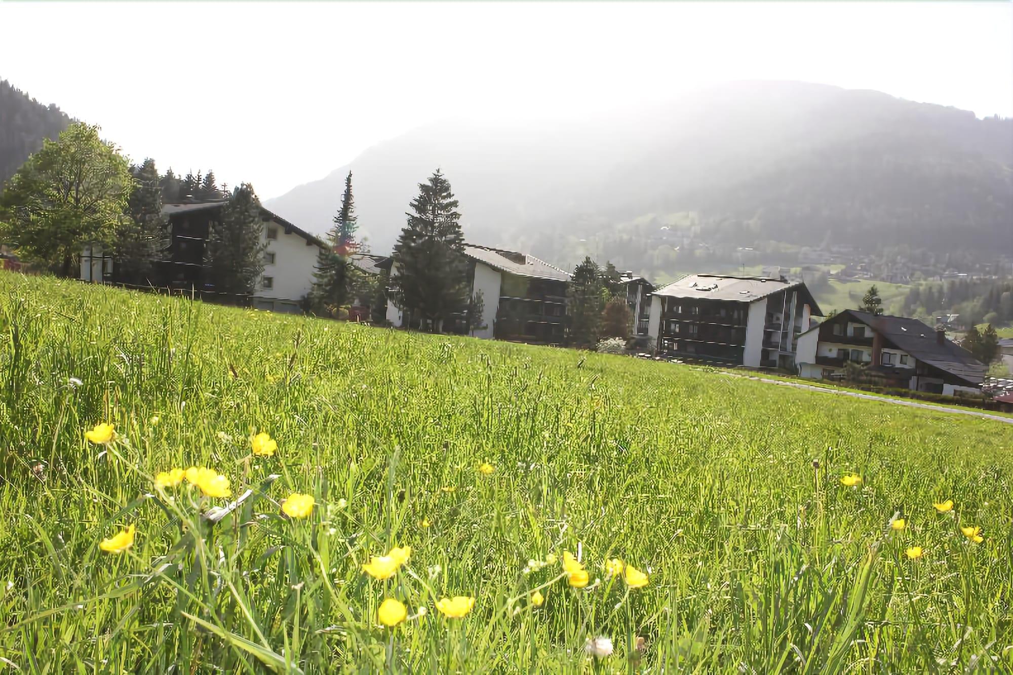 Appartementanlage Thermenblick Ski In & Ski Out Бад Клайнкирххайм Екстериор снимка