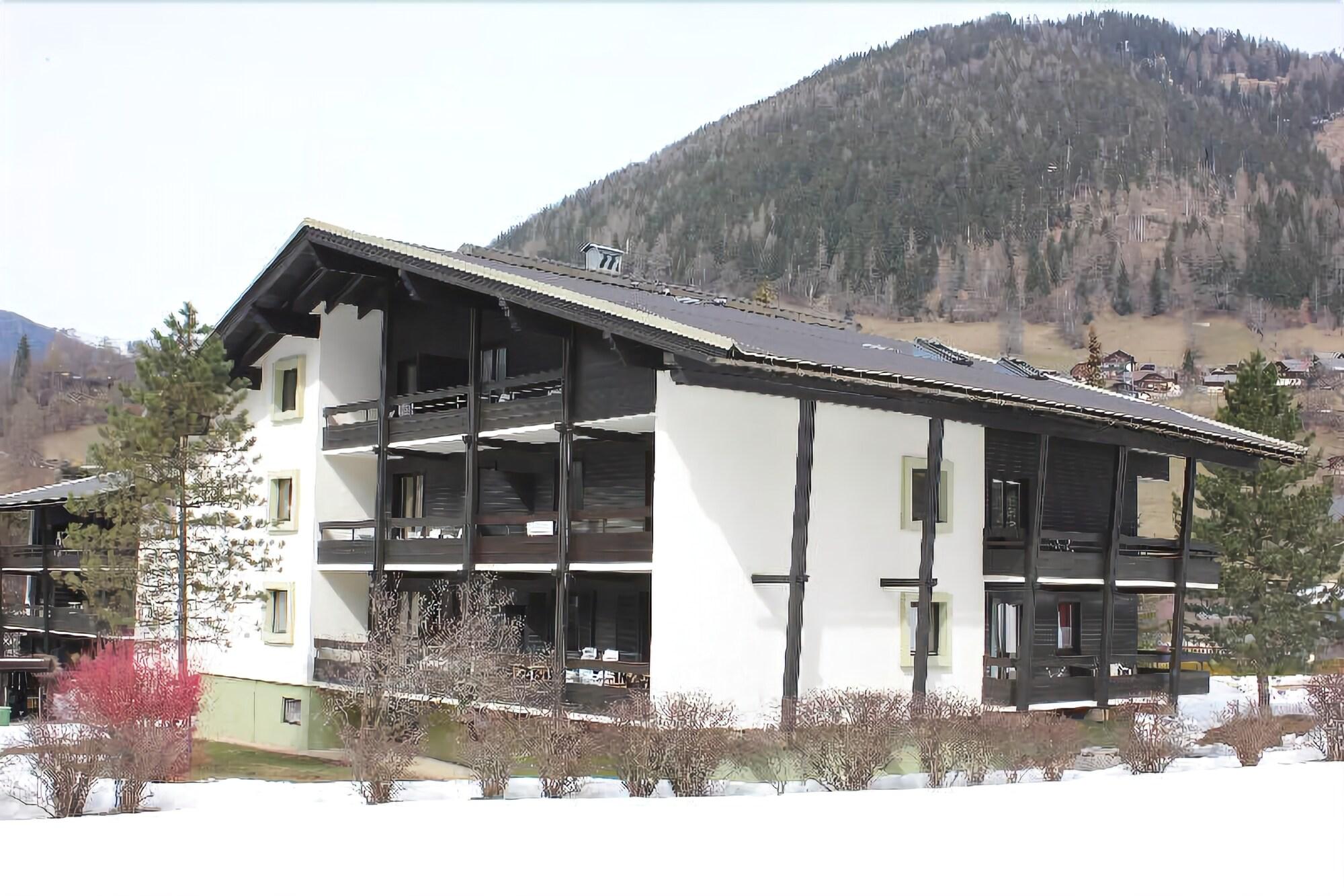 Appartementanlage Thermenblick Ski In & Ski Out Бад Клайнкирххайм Екстериор снимка